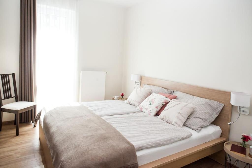 Liszt Apartman Gyor Ngoại thất bức ảnh